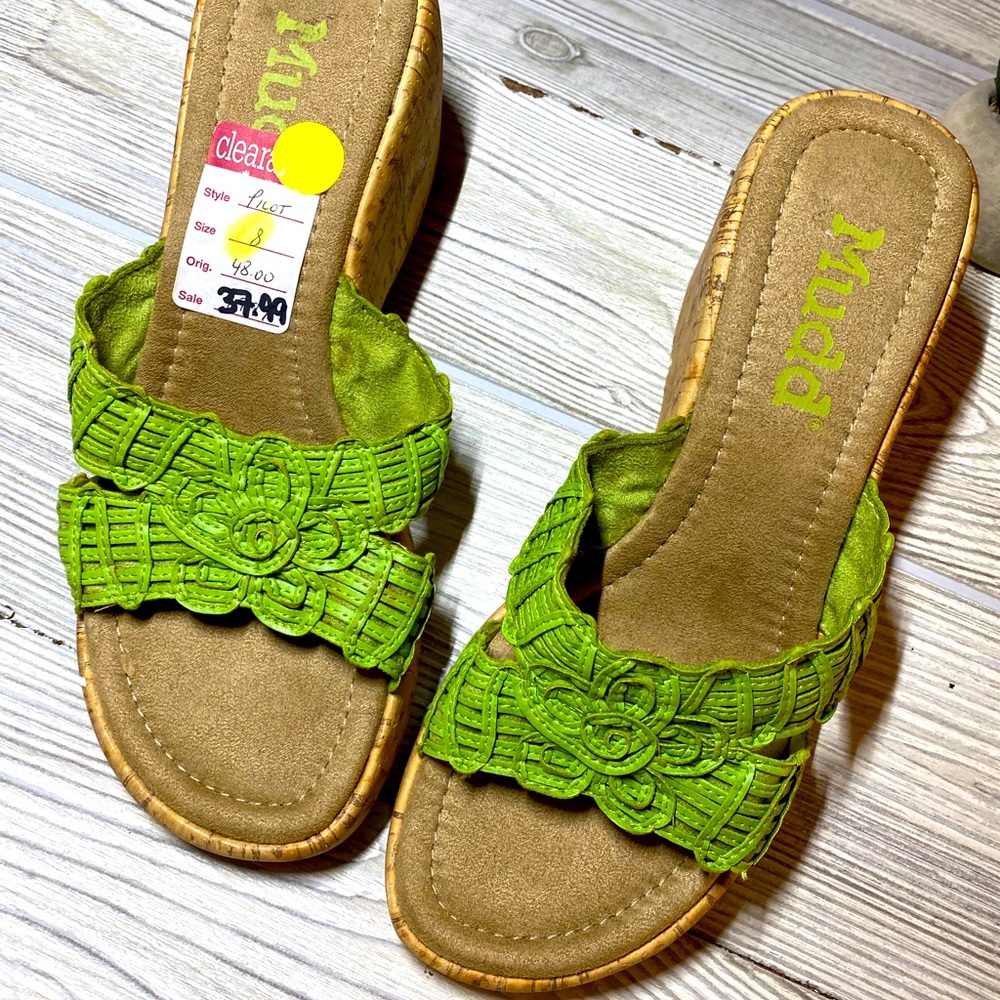 Mudd Sandals